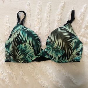 Victoria’s Secret Wear Everywhere Push Up Bra